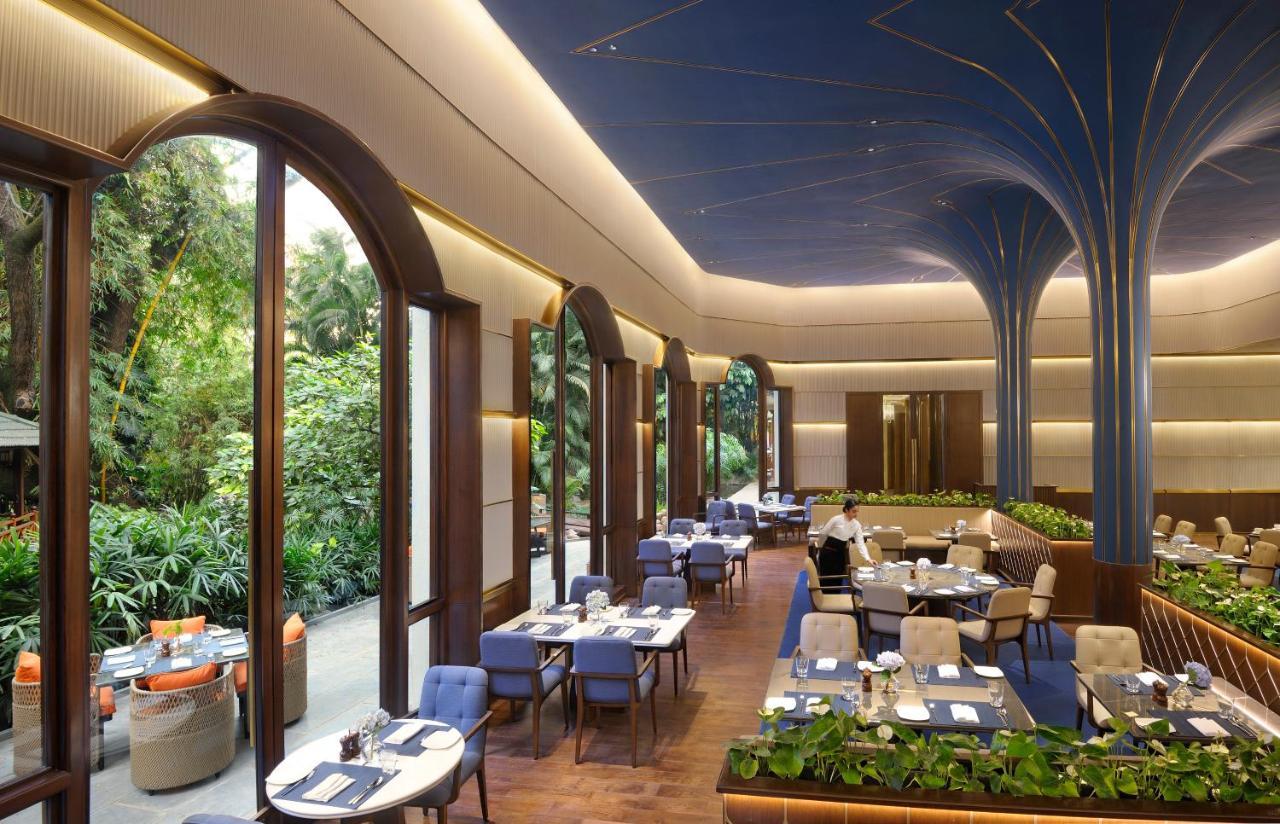 The Oberoi Bengaluru Otel Dış mekan fotoğraf The restaurant