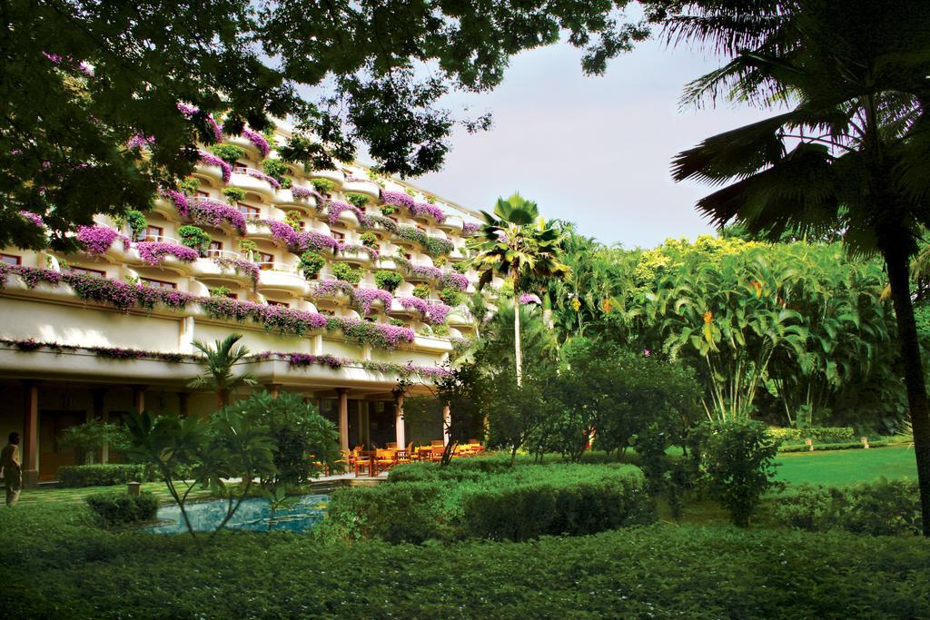 The Oberoi Bengaluru Otel Dış mekan fotoğraf The Imperial Hotel